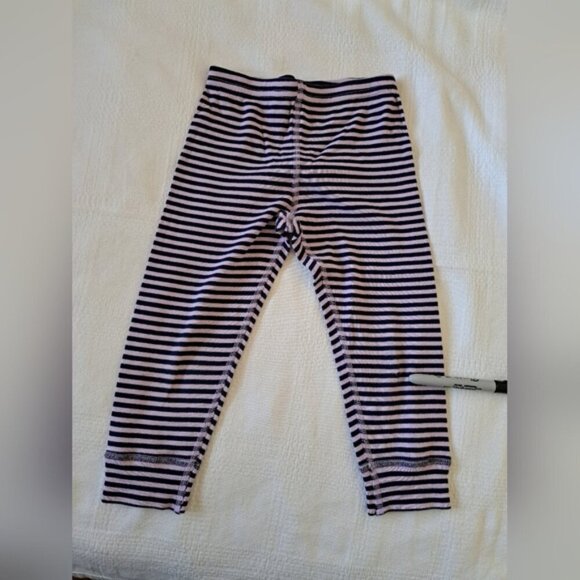 Hanna Andersson girls size 90 or 3T 2 tone purple striped leggings Play Cond. - Picture 1 of 5